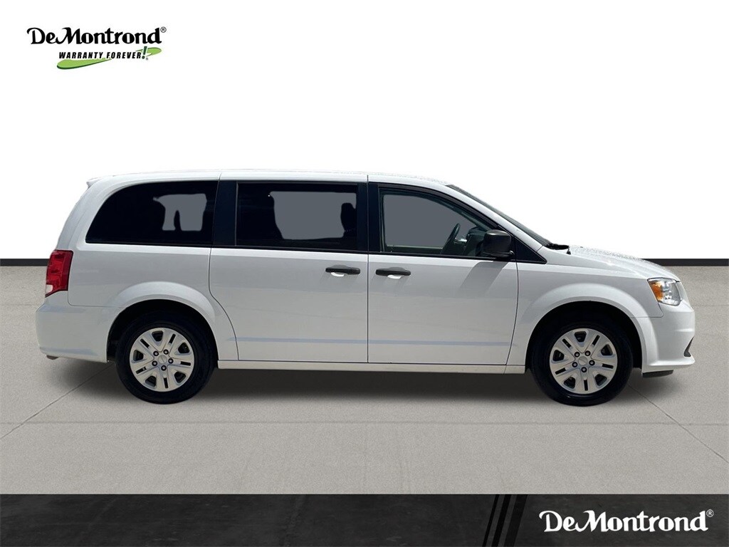 2020 Dodge Grand Caravan SE photo 4