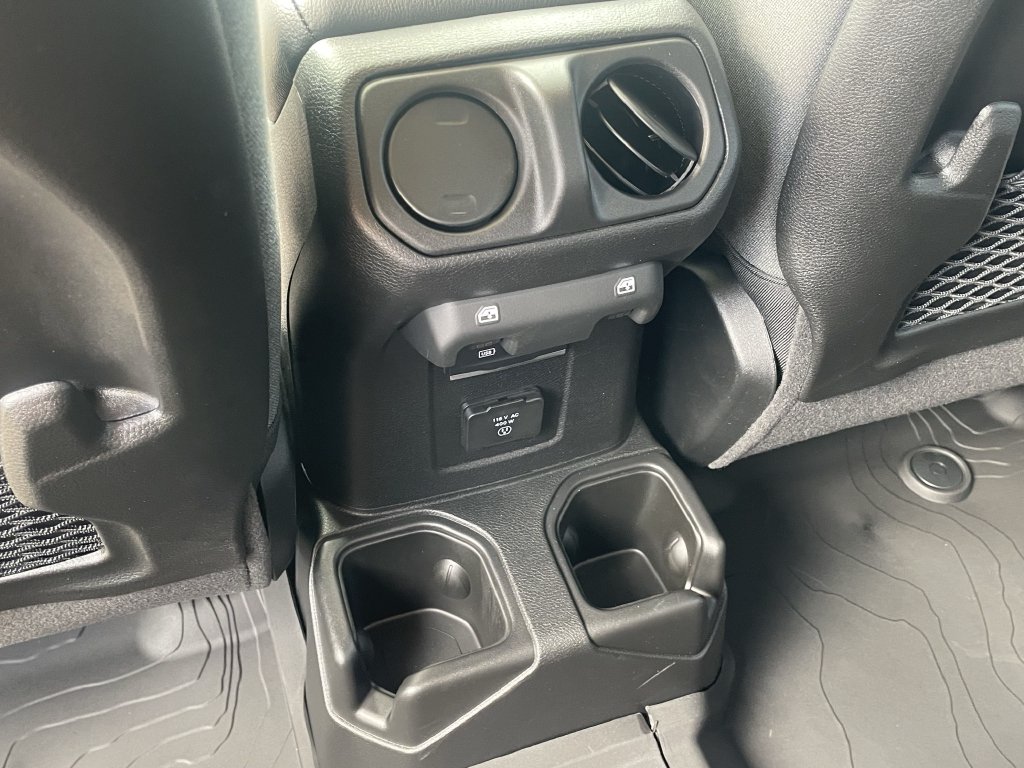 2025 Jeep Gladiator Rubicon - Photo 26