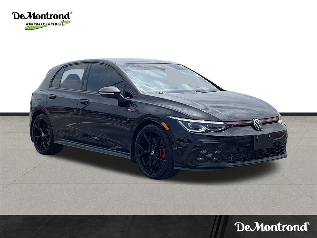 2024 Volkswagen Golf GTI 380 Autobahn photo 3