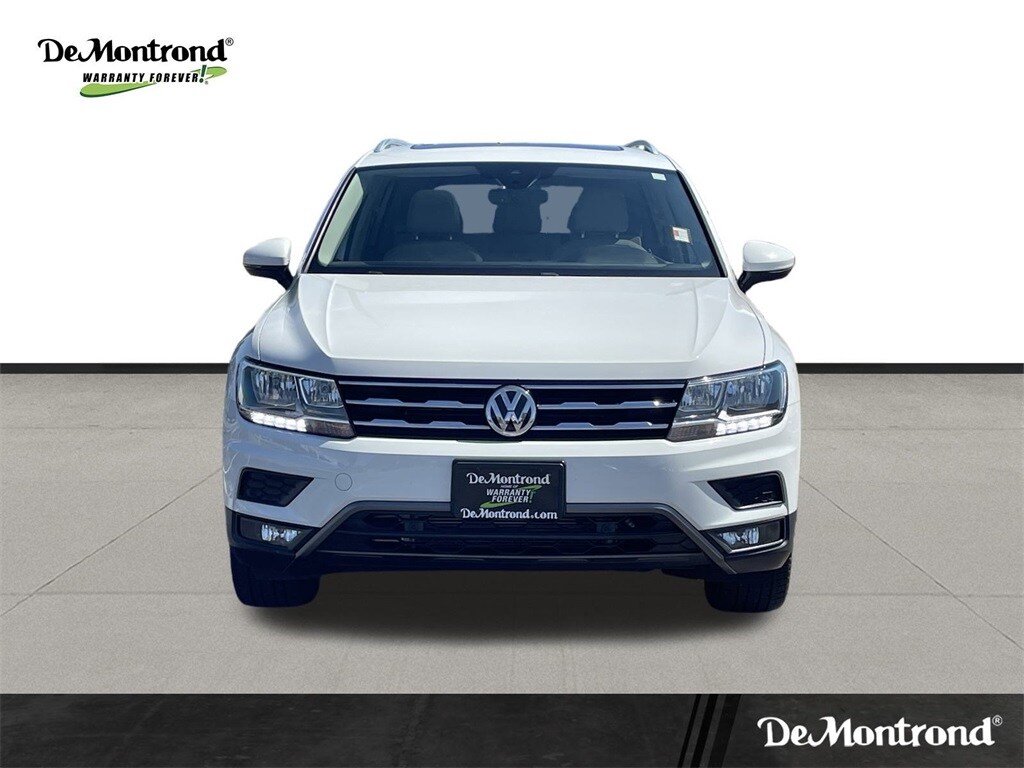 2020 Volkswagen Tiguan SEL photo 2