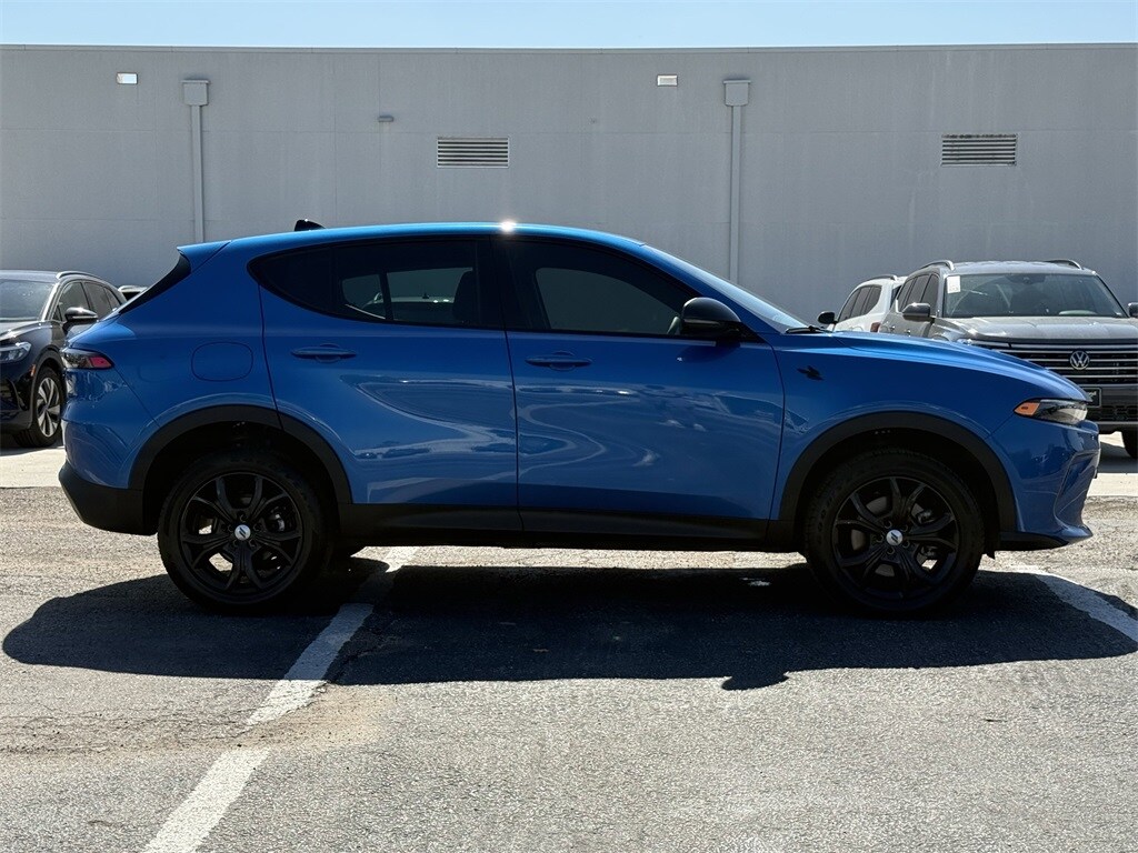 2024 Dodge Hornet GT photo 4