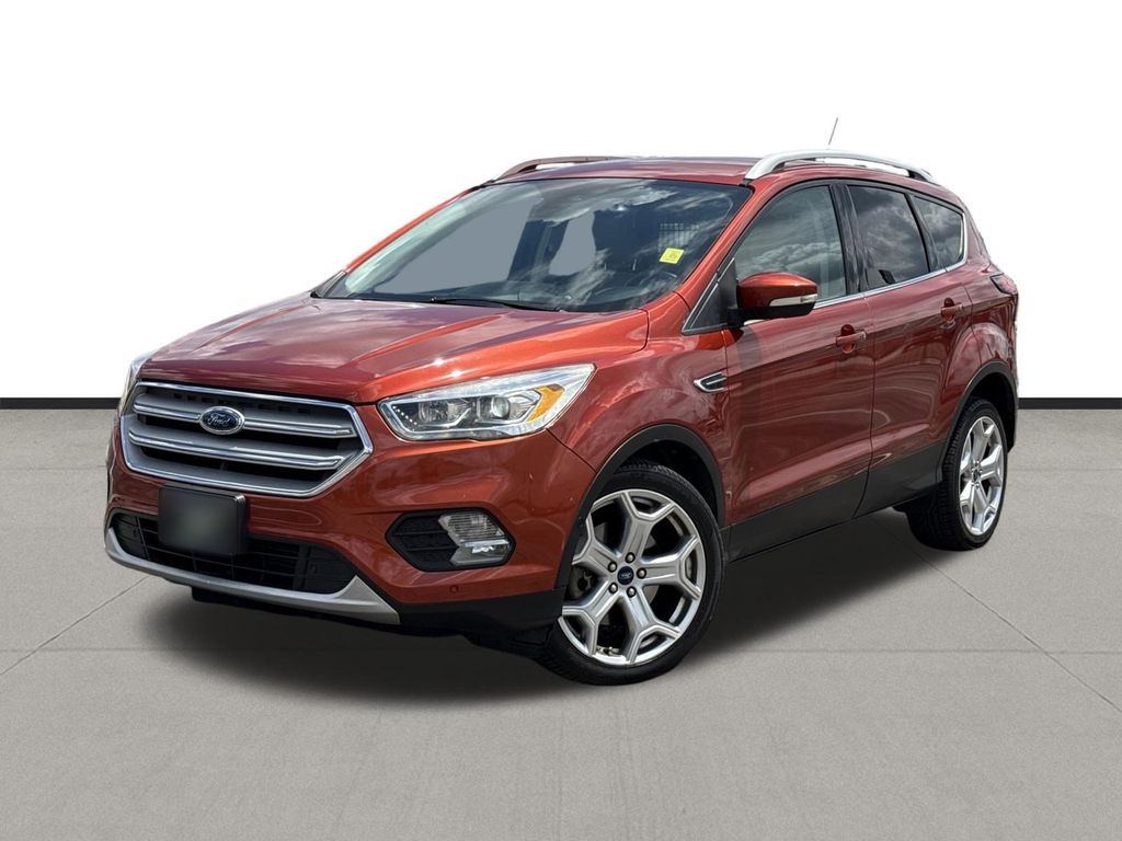 2019 Ford Escape Titanium's photo