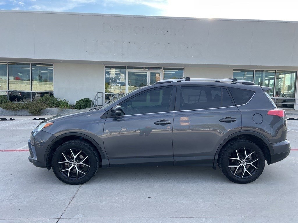 Used 2016 Toyota RAV4 SE with VIN JTMNFREV5GJ065251 for sale in Conroe, TX