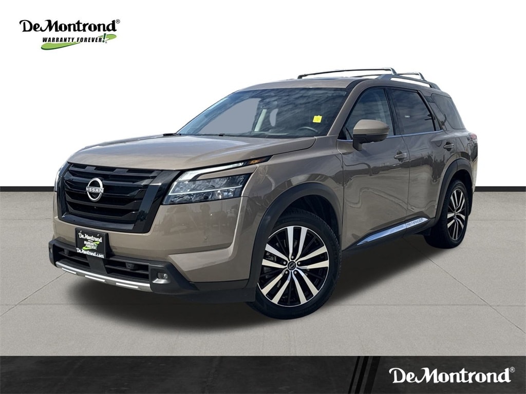 2023 Nissan Pathfinder Platinum