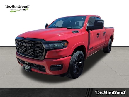 for sale in Conroe TX near Houston 2025 Ram 1500 LONE STAR QUAD CAB 4X4 6'4 BOX Pickup New