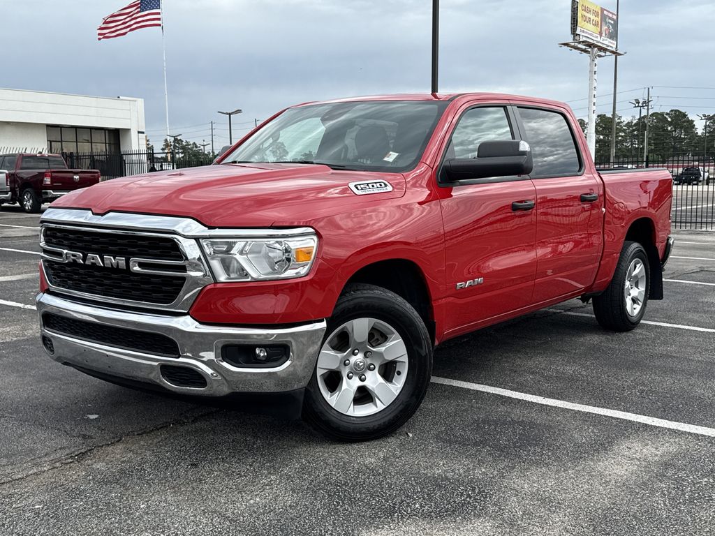 2023 RAM 1500 Big Horn/Lone Star 4x4 Crew Cab 5'7's photo