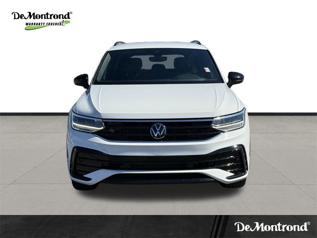 2022 Volkswagen Tiguan SE R-Line Black photo 2