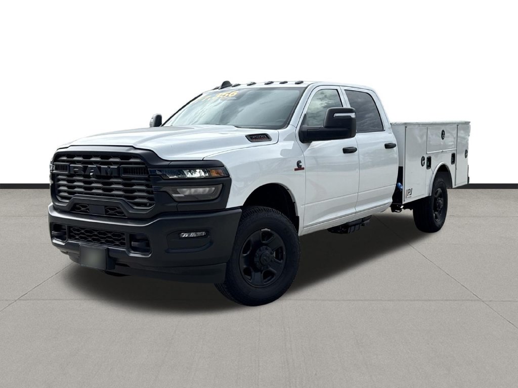 2026 Ram 3500 CREW CAB CHASSIS Pickup