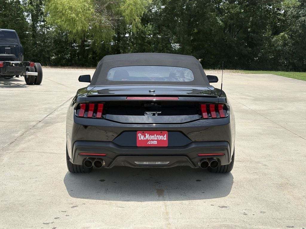 2025 Ford Mustang GT Premium - Photo 6