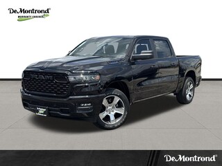 2026 Ram 1500 EXPRESS CREW CAB 4X2 5'7 BOX Pickup
