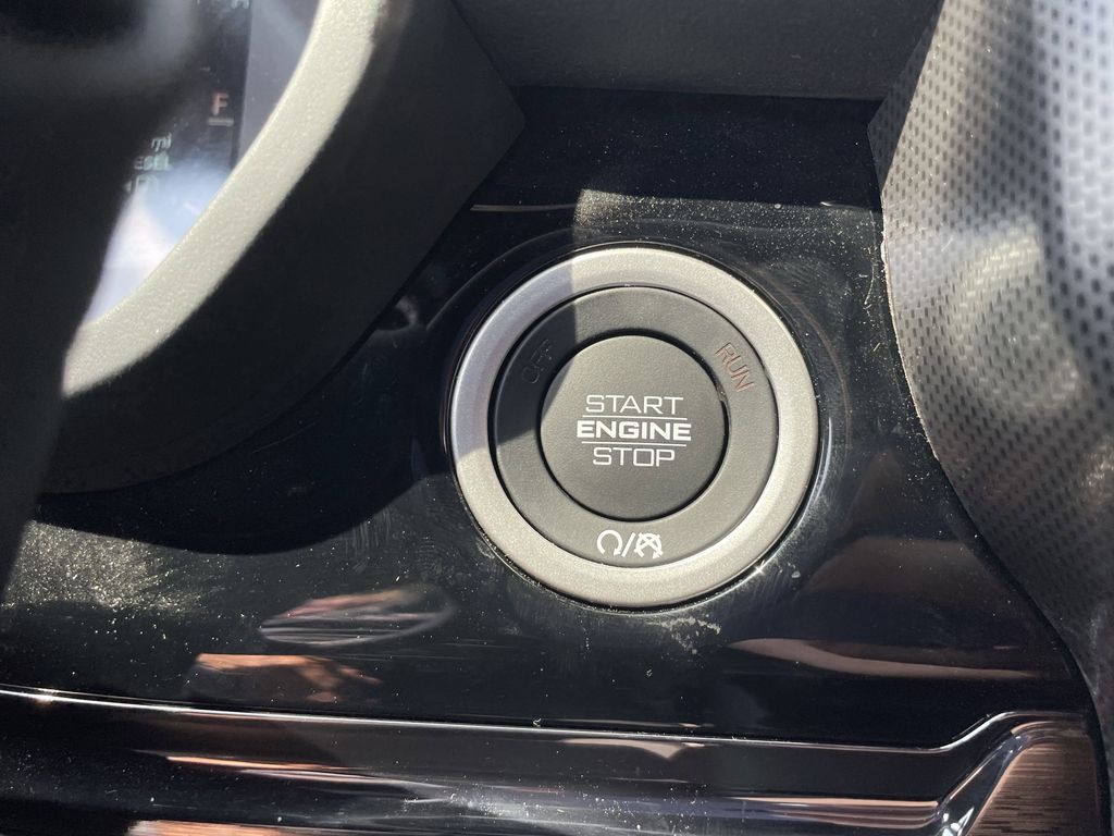 2025 RAM 2500 Limited - Photo 20