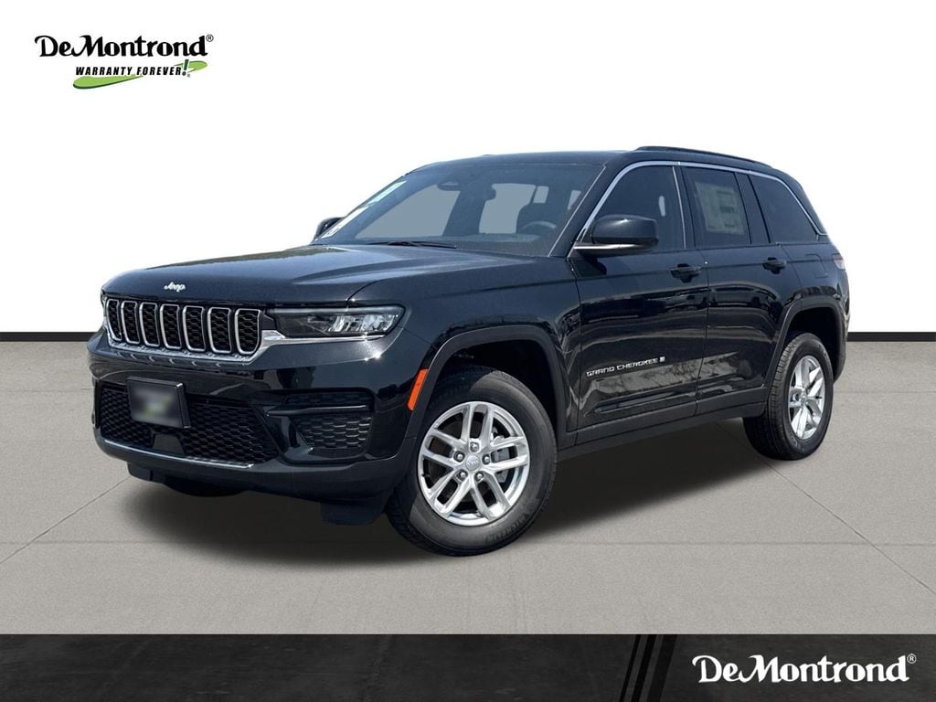New 2026 Jeep Grand Cherokee LAREDO 4X2
