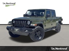 Used 2023 Jeep Gladiator Sport Truck Crew Cab for sale in Conroe, TX
