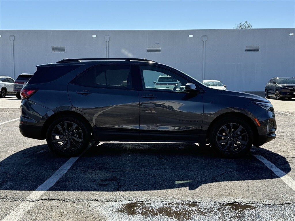 2023 Chevrolet Equinox RS photo 4