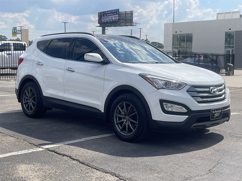 2016 Hyundai Santa Fe Sport photo 2