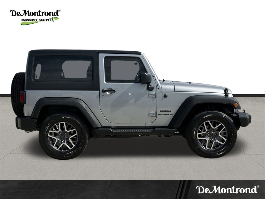 Used 2017 Jeep Wrangler JK Sport 4x4 SUV
