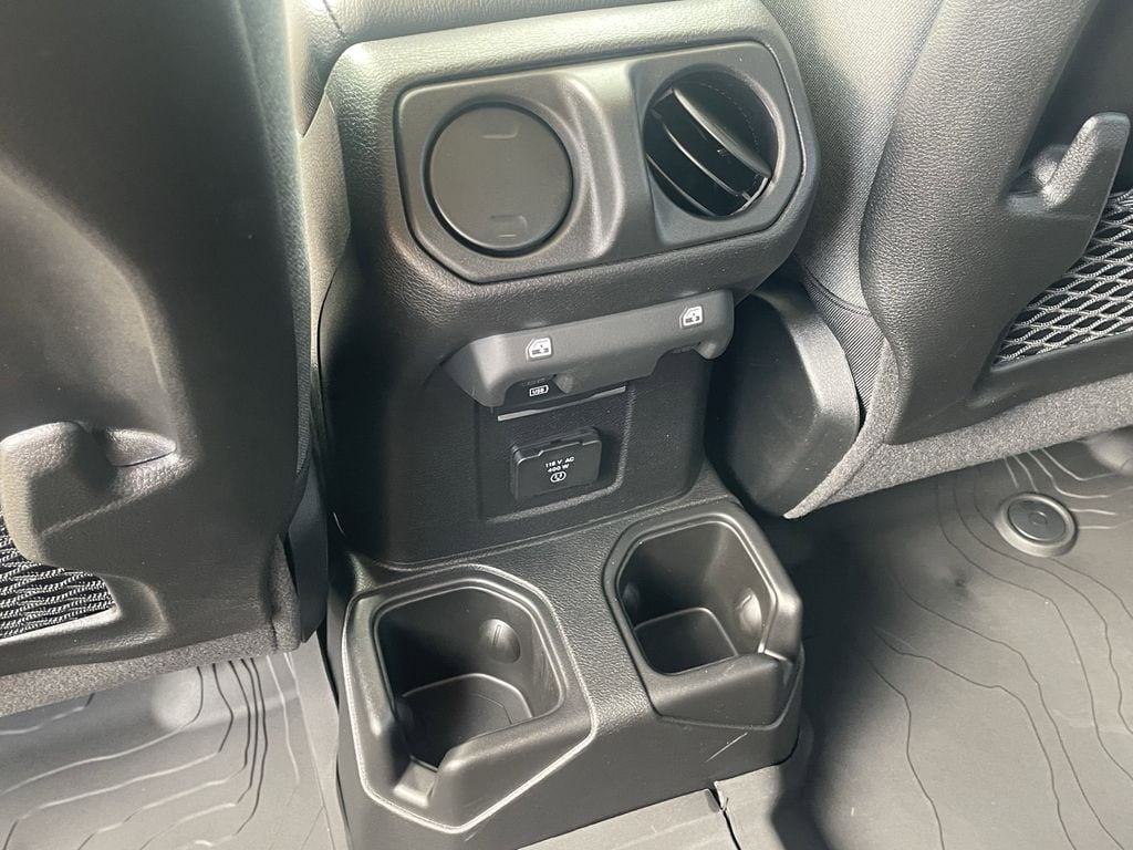 2025 Jeep Gladiator Rubicon - Photo 26