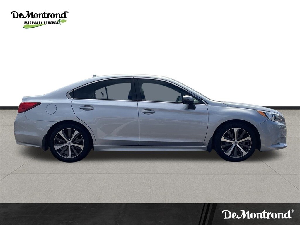 2017 Subaru Legacy 3.6R Limited photo 4