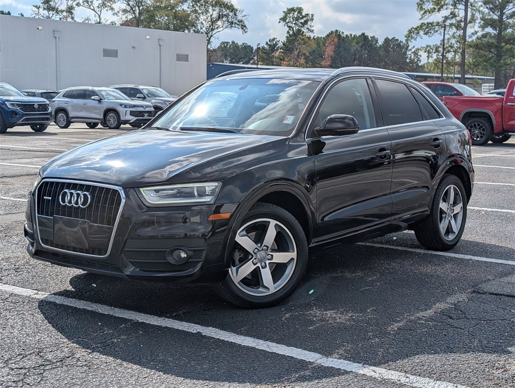 2015 Audi Q3 Premium Plus's photo