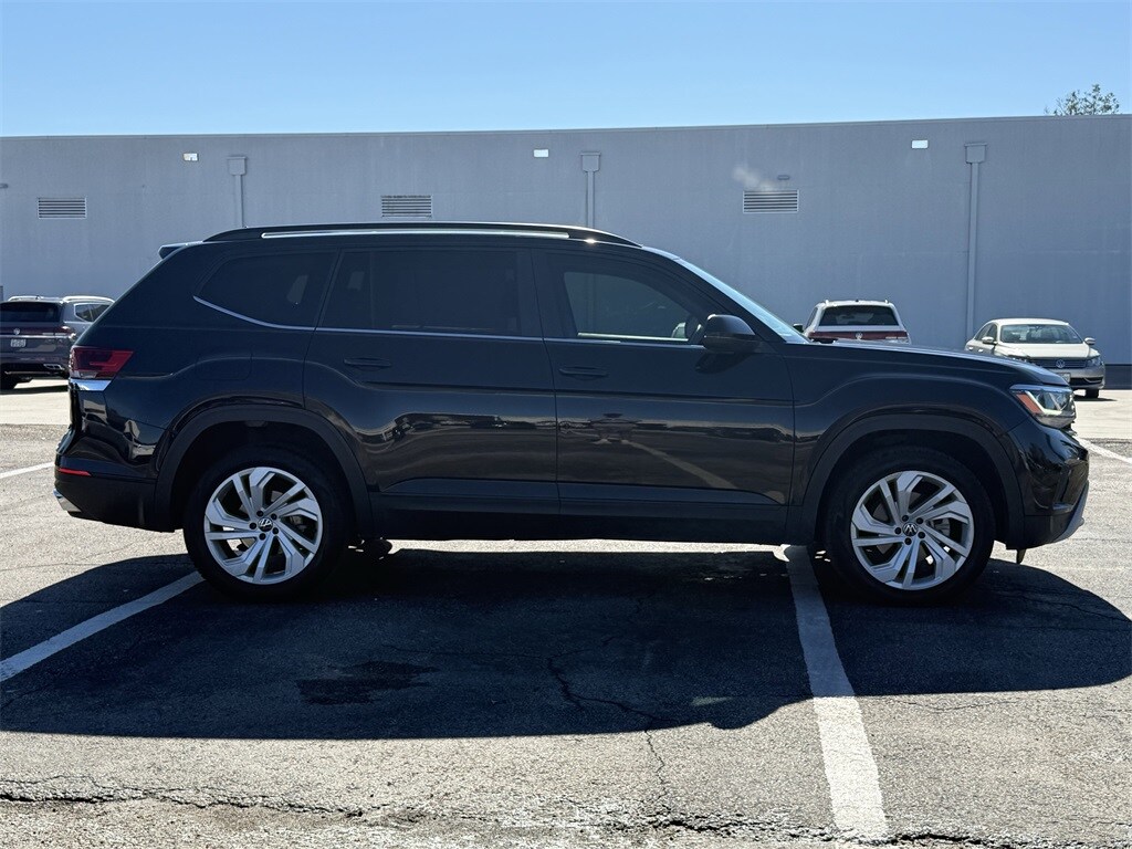 2023 Volkswagen Atlas SE Technology photo 4