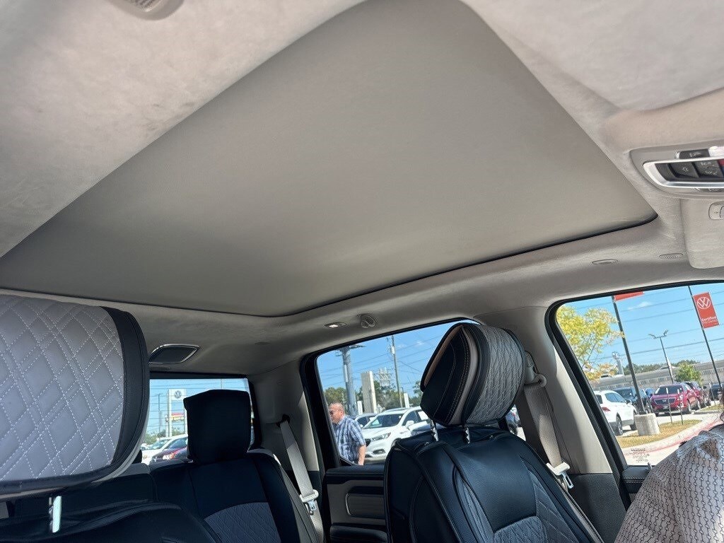 2022 Ram 1500 Limited photo 3