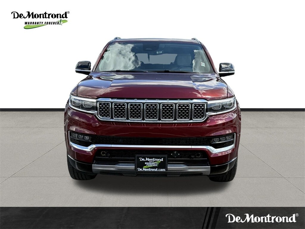 2023 Jeep Grand Wagoneer II photo 2