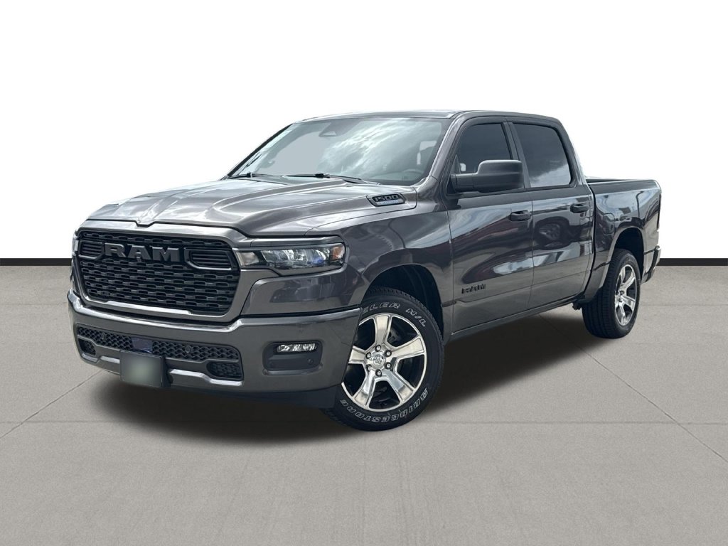 2026 Ram 1500 EXPRESS CREW CAB 4X2 5'7 BOX Pickup