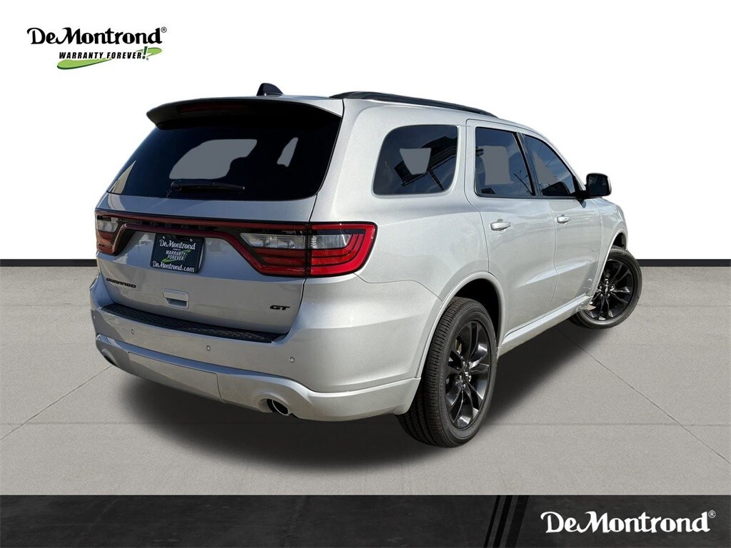 2025 Dodge Durango GT photo 2
