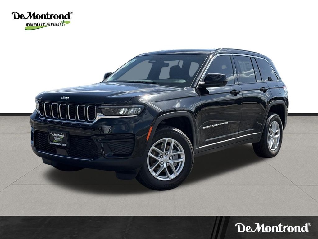 New 2026 Jeep Grand Cherokee LAREDO 4X4