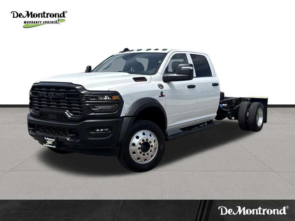 New 2026 Ram 5500 TRADESMAN CHASSIS CREW CAB 4X4 84' CA