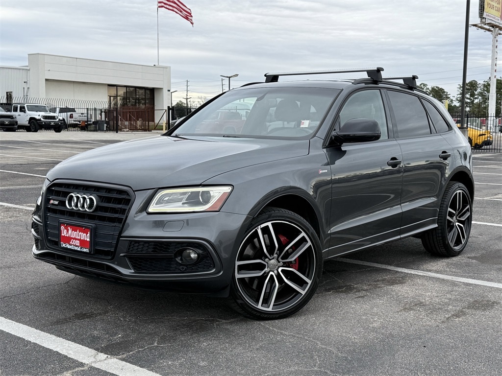 2017 Audi SQ5 Premium Plus's photo