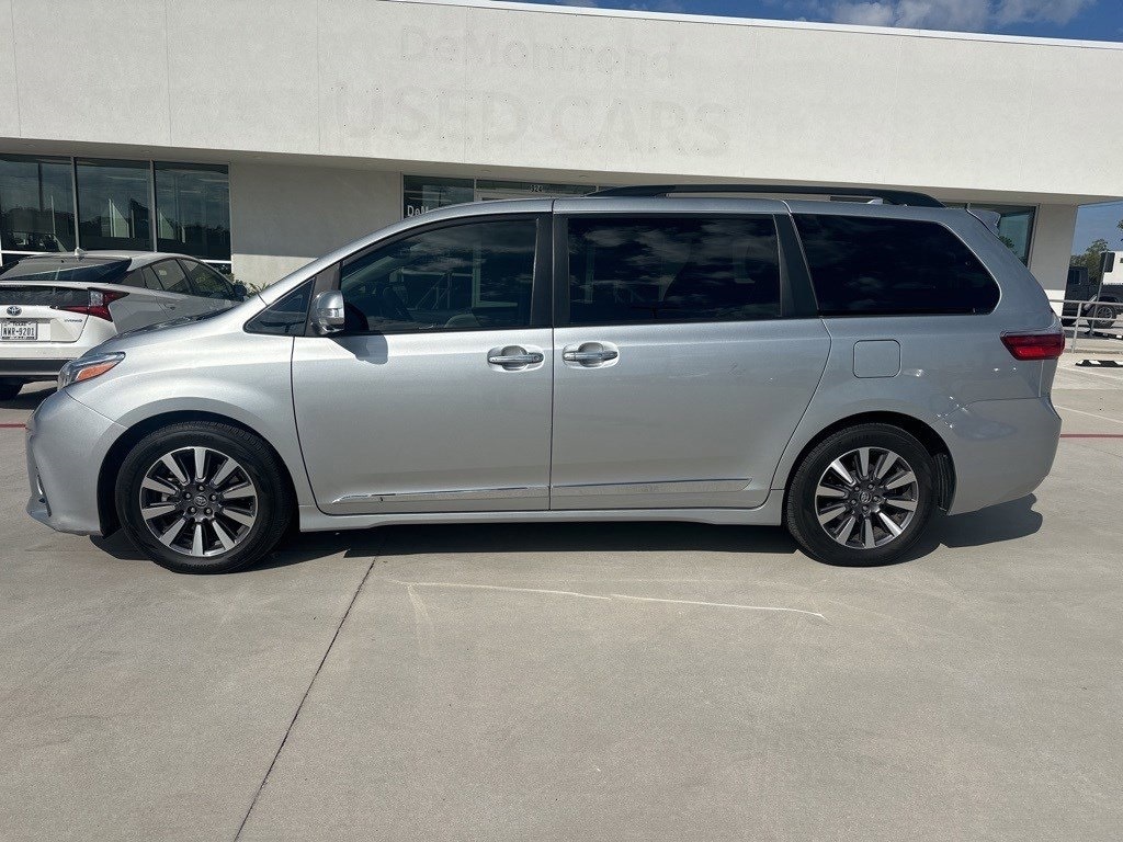 Used 2020 Toyota Sienna Limited with VIN 5TDYZ3DC8LS041797 for sale in Conroe, TX