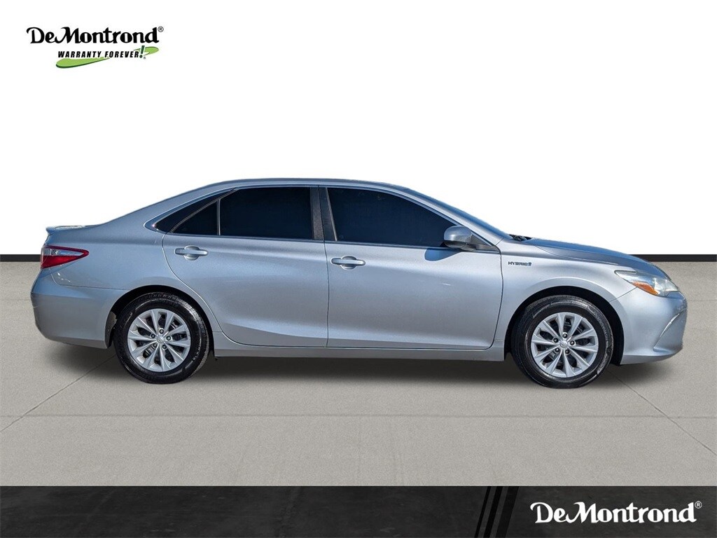 2016 Toyota Camry Hybrid photo 4