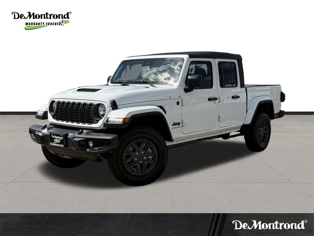 2025 Jeep Gladiator Sport S's photo