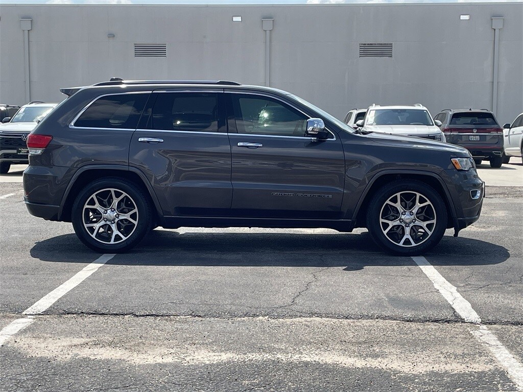 2019 Jeep Grand Cherokee Overland photo 3