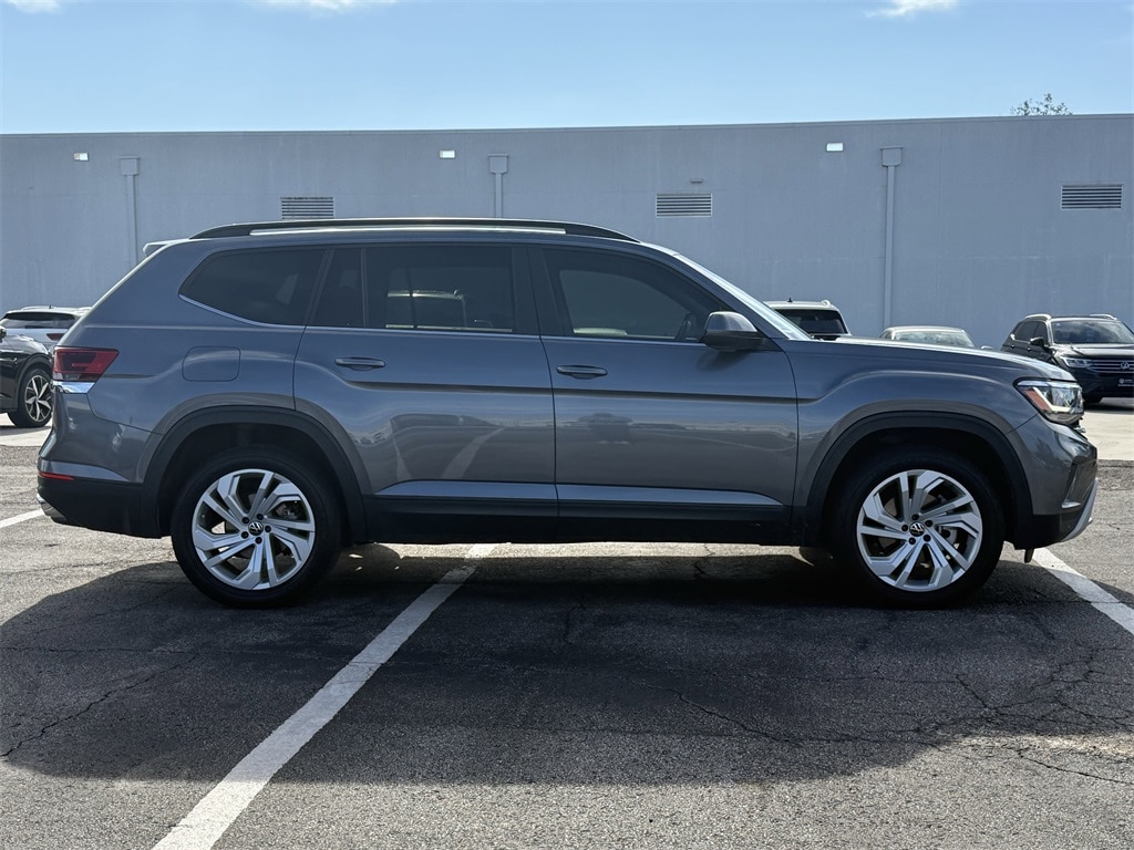 Used 2022 Volkswagen Atlas 3.6L V6 SE w/Technology SUV