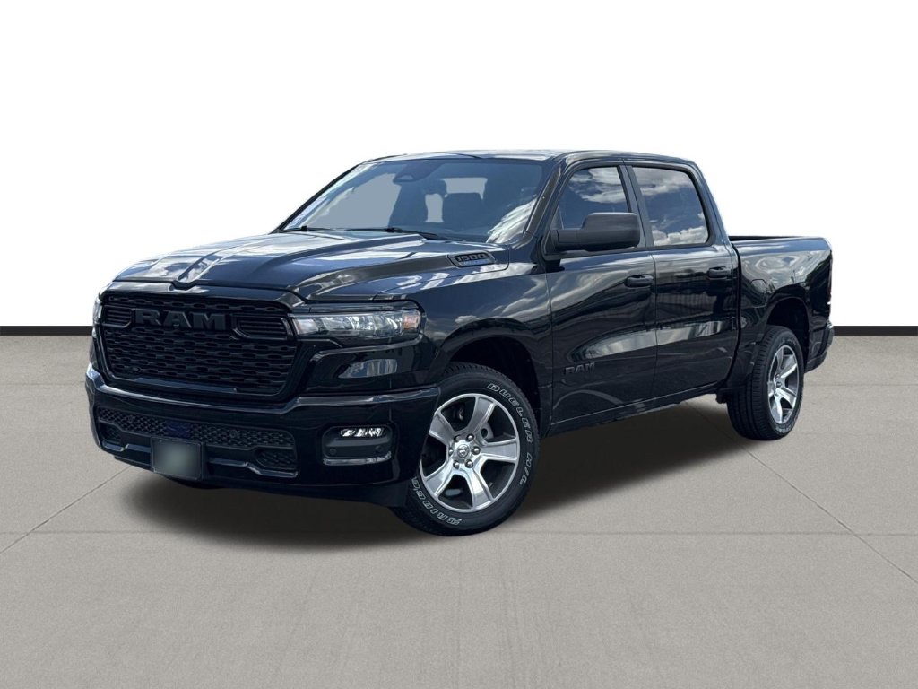 2026 Ram 1500 EXPRESS CREW CAB 4X2 5'7 BOX Pickup