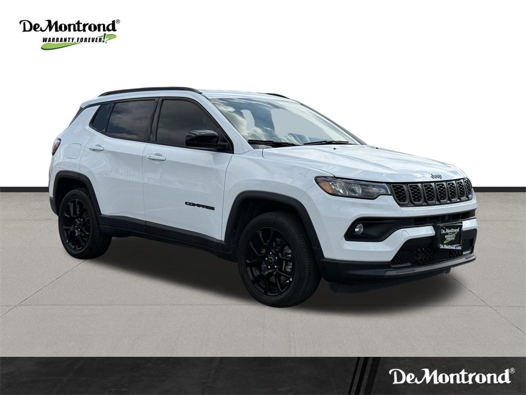 Used 2025 Jeep Compass Latitude SUV