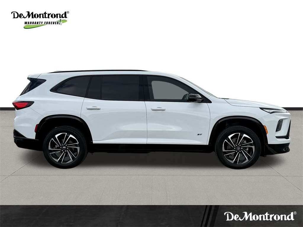 Used 2025 Buick Enclave Sport Touring SUV