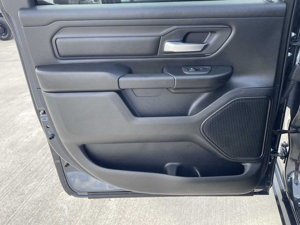 2026 RAM 1500 Laramie - Photo 24