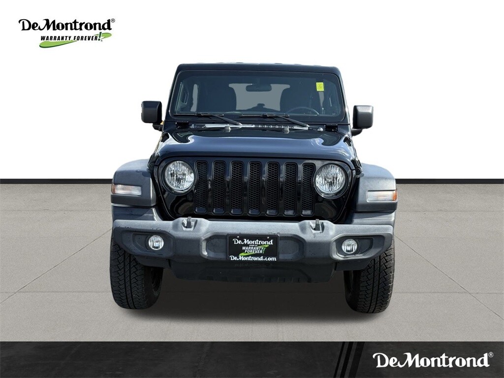 2022 Jeep Wrangler Unlimited Sport Altitude photo 2