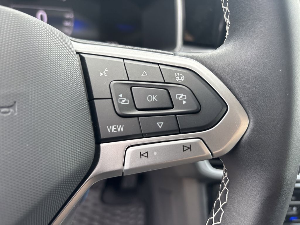 2025 Volkswagen Taos SE - Photo 13