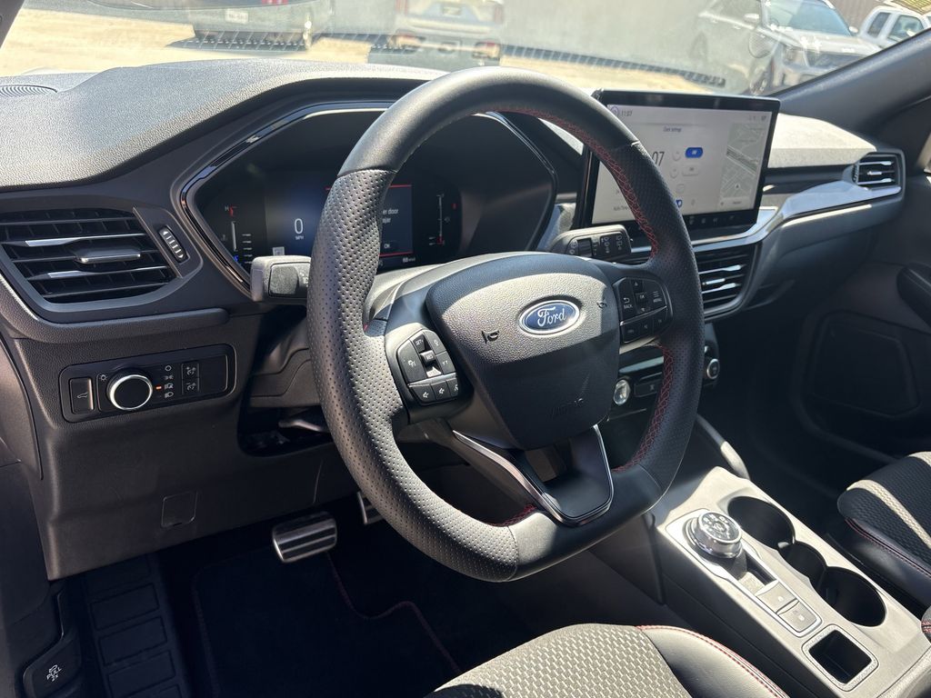 2023 Ford Escape ST-Line - Photo 14