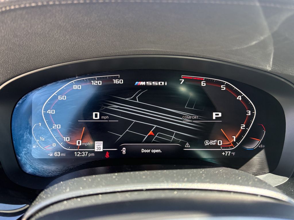 2023 BMW 5 Series M550i - Photo 18