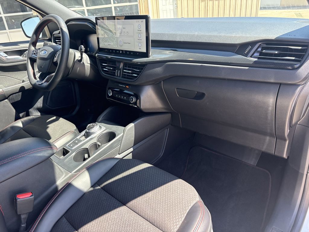 2023 Ford Escape ST-Line - Photo 28