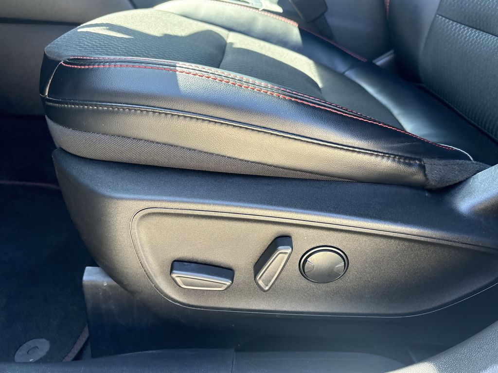 2023 Ford Escape ST-Line - Photo 13