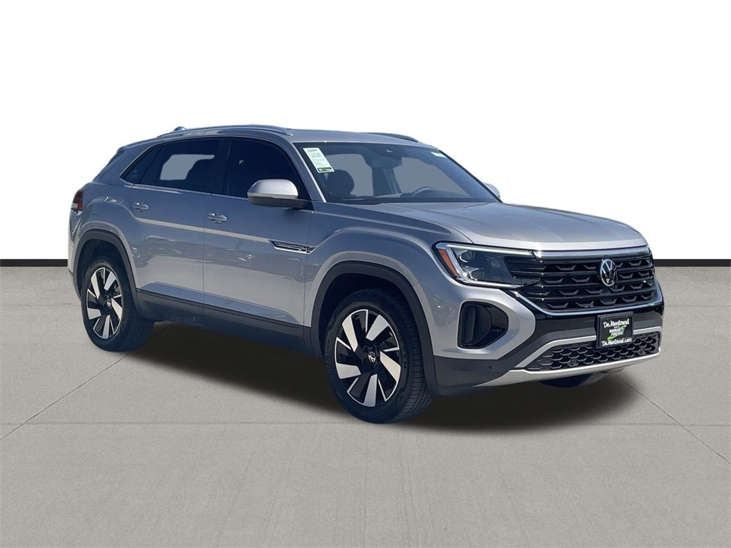 New 2026 Volkswagen Atlas Cross Sport 2.0T SE w/Technology SUV