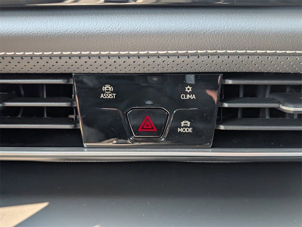 2026 Volkswagen Atlas SE - Photo 22