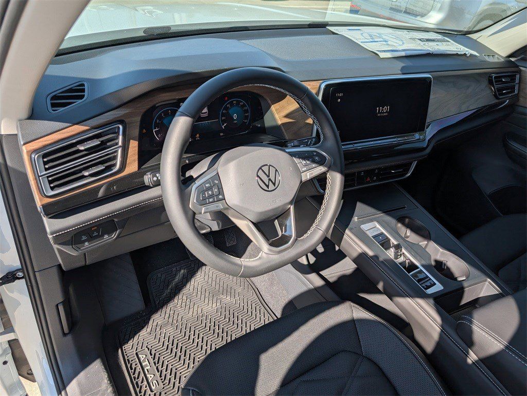 2026 Volkswagen Atlas SE - Photo 14