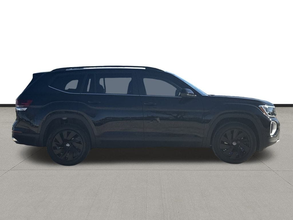 2026 Volkswagen Atlas SE w/Tech - Photo 4